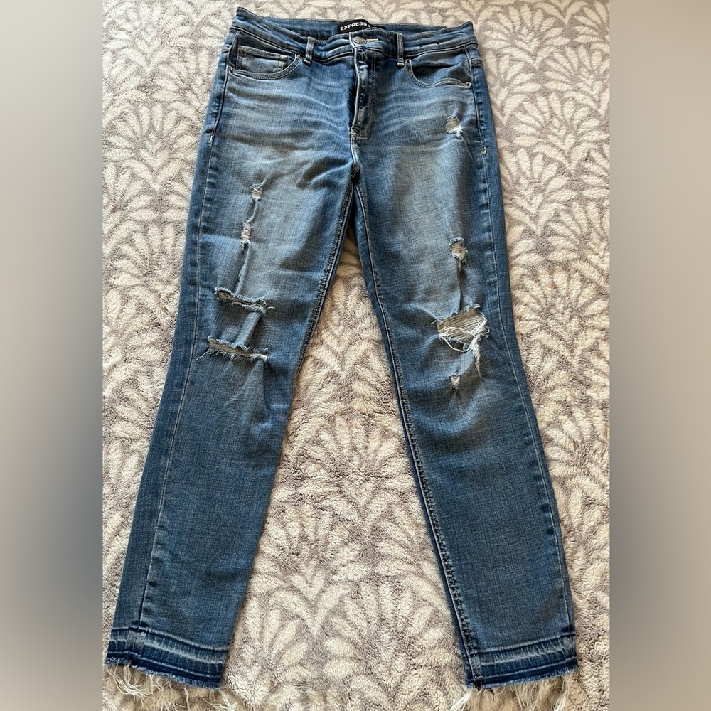 Express cropped legging high rise Distressed Jeans
